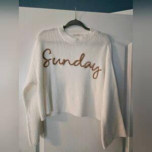 Moon & Madison Sunday Sweater. XS size
